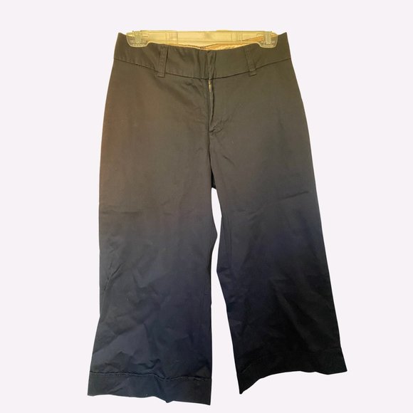 Lee "Just Below the Waist" Black Cropped Pants, Size 8P - Picture 1 of 3
